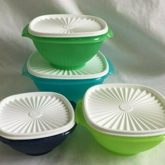 Tupperware Servalier Bowl Set of Four - Palm Paradise - Picture 1 of 2